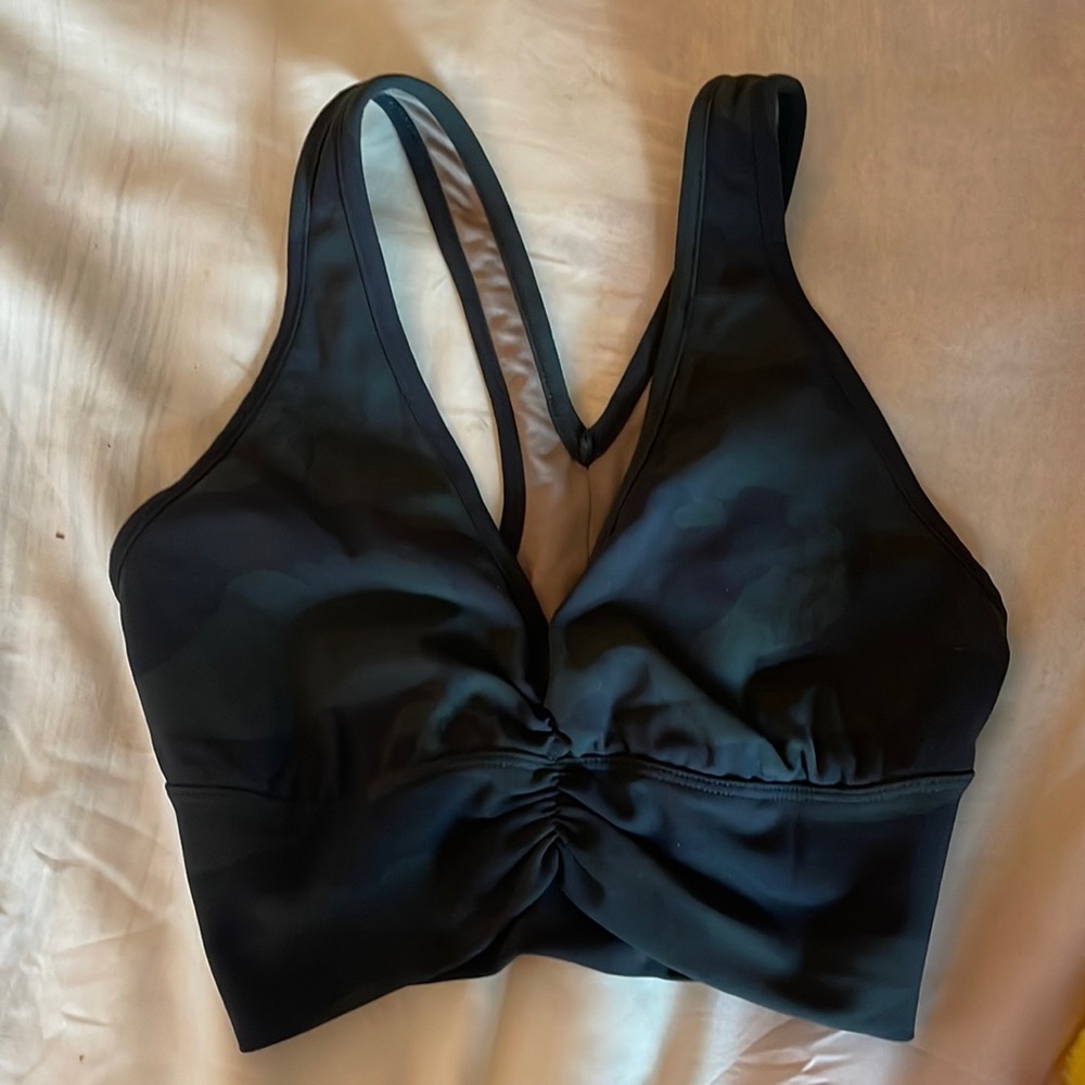 Alo sports bra size small